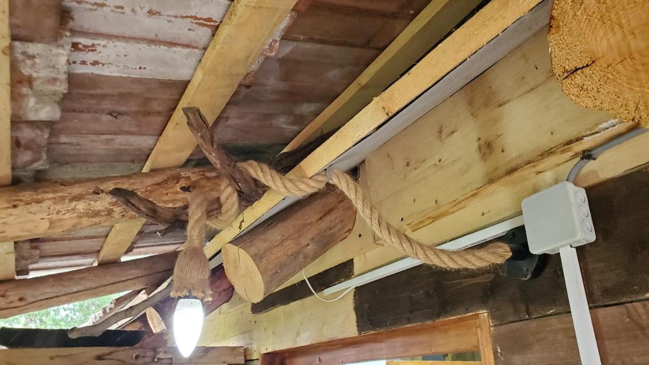 Casa Rustic Feher & Fekete Vendeghazak Sovata Ngoại thất bức ảnh