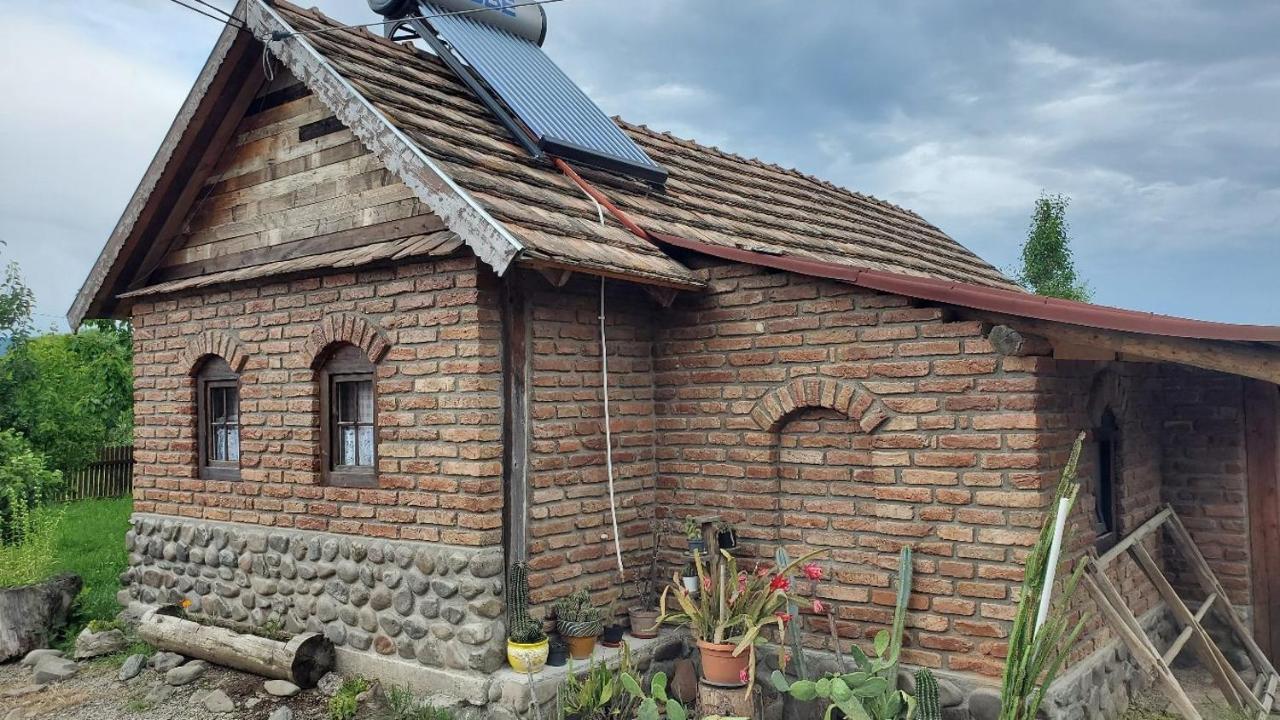 Casa Rustic Feher & Fekete Vendeghazak Sovata Ngoại thất bức ảnh
