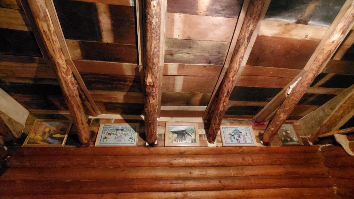 Casa Rustic Feher & Fekete Vendeghazak Sovata Ngoại thất bức ảnh